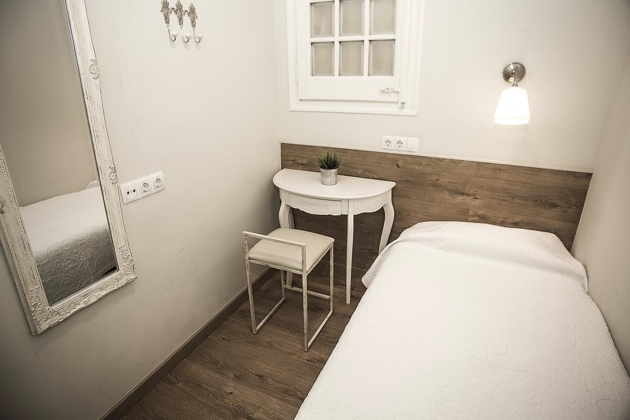 Mai & Maud Paralel Apartment Barcelona Exterior foto